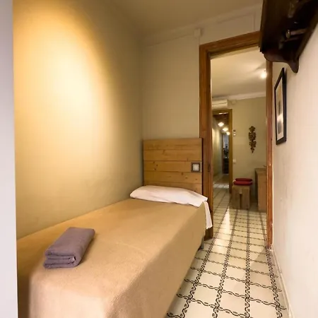 Fuer 3 Personen Ca 65 Qm In Barcelona-gracia, Costa Brava Costa Del Maresme