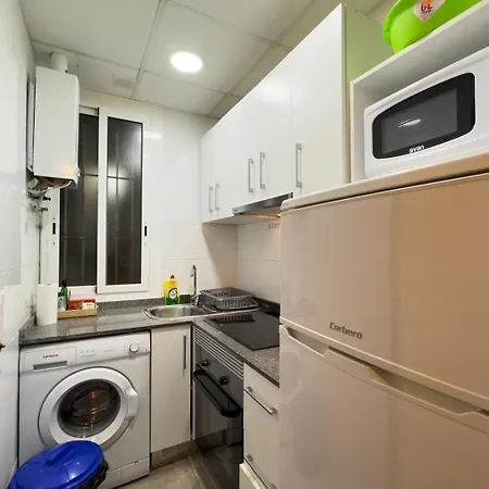 Apartment Fuer 3 Personen Ca 65 Qm In Barcelona-gracia, Costa Brava Costa Del Maresme