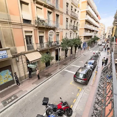 Fuer 3 Personen Ca 65 Qm In Barcelona-gracia, Costa Brava Costa Del Maresme